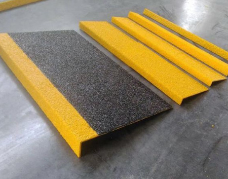 �ͻ����������